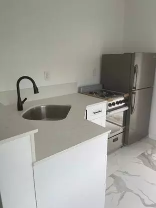 6097 Rodman St Apartment for rent in Hollywood, FL