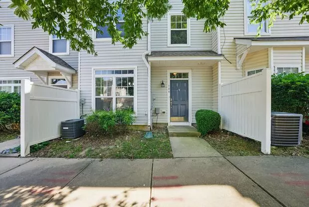 8621 Neuse Club Lane #106 Apartment for rent in Raleigh, NC 8621 Neuse Club Lane #106 Apartment for rent in Raleigh, NC