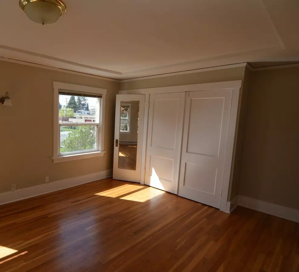 1402 Earnest S Brazill Apartment for rent in Tacoma, WA