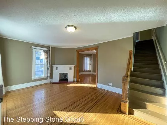 518-520 West 31st St Apartment for rent in Minneapolis, MN