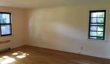 5 of 11 Newly Renovated 1 Bedroom Apt in Garden Courtyard Complex- Laundry On Site- Located in New Rochelle Apartment for rent in New Rochelle, NY