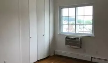 4 of 9 Lovely 2 Bedroom Apartment Top Floor Garden Complex - Laundry- H/HW/Gas -/ Located in Yonkers Apartment for rent in Yonkers, NY
