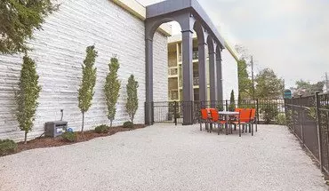 5 of 61 521/527 E. Main Street Apartment for rent in Lexington, KY