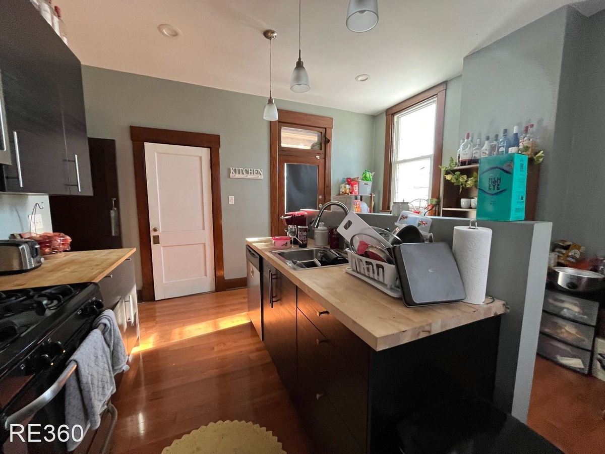 428 Edgemont Mt Pittsburgh, PA House for Rent Rentable