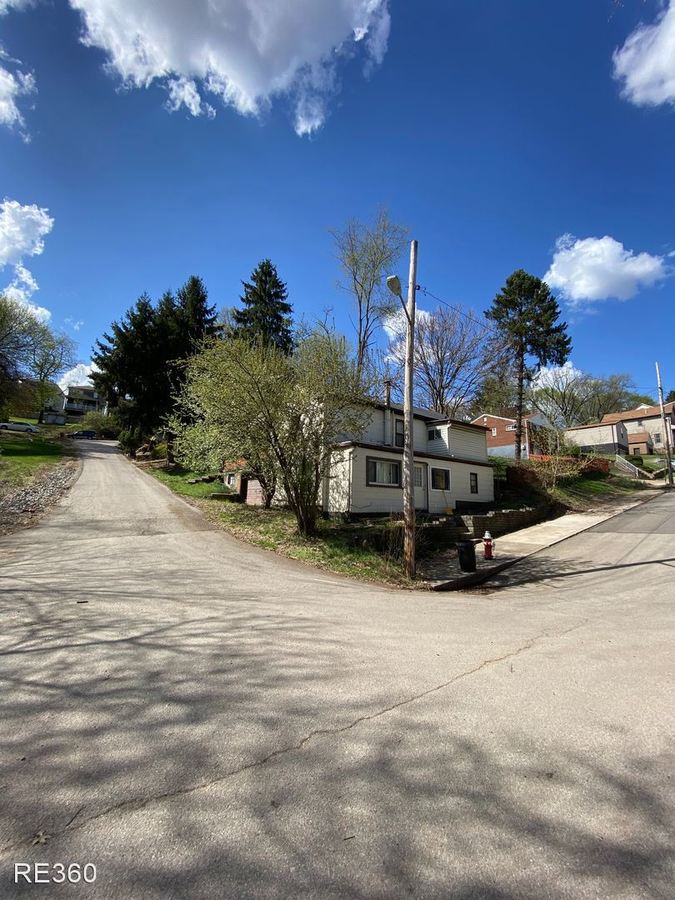 388 Republic St Mt Pittsburgh, PA House for Rent Rentable