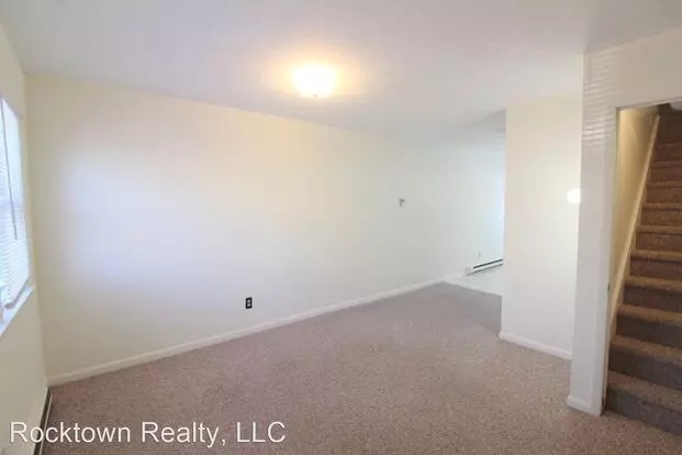 Park Lane and Ashwood Streets Apartment for rent in Harrisonburg, VA