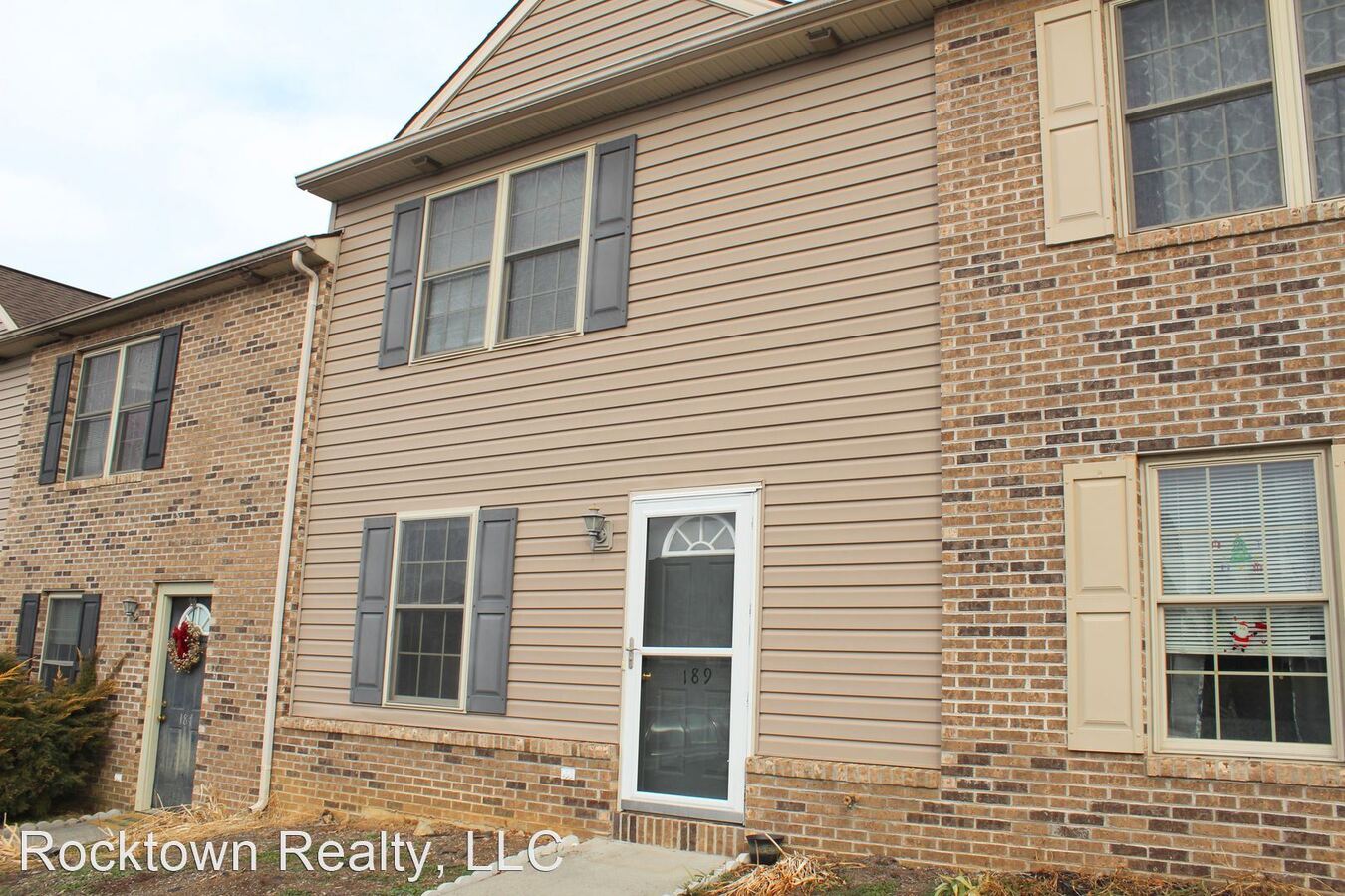 3 Bedroom Townhome In Broadway For Rent! 189... Apartments Broadway, VA
