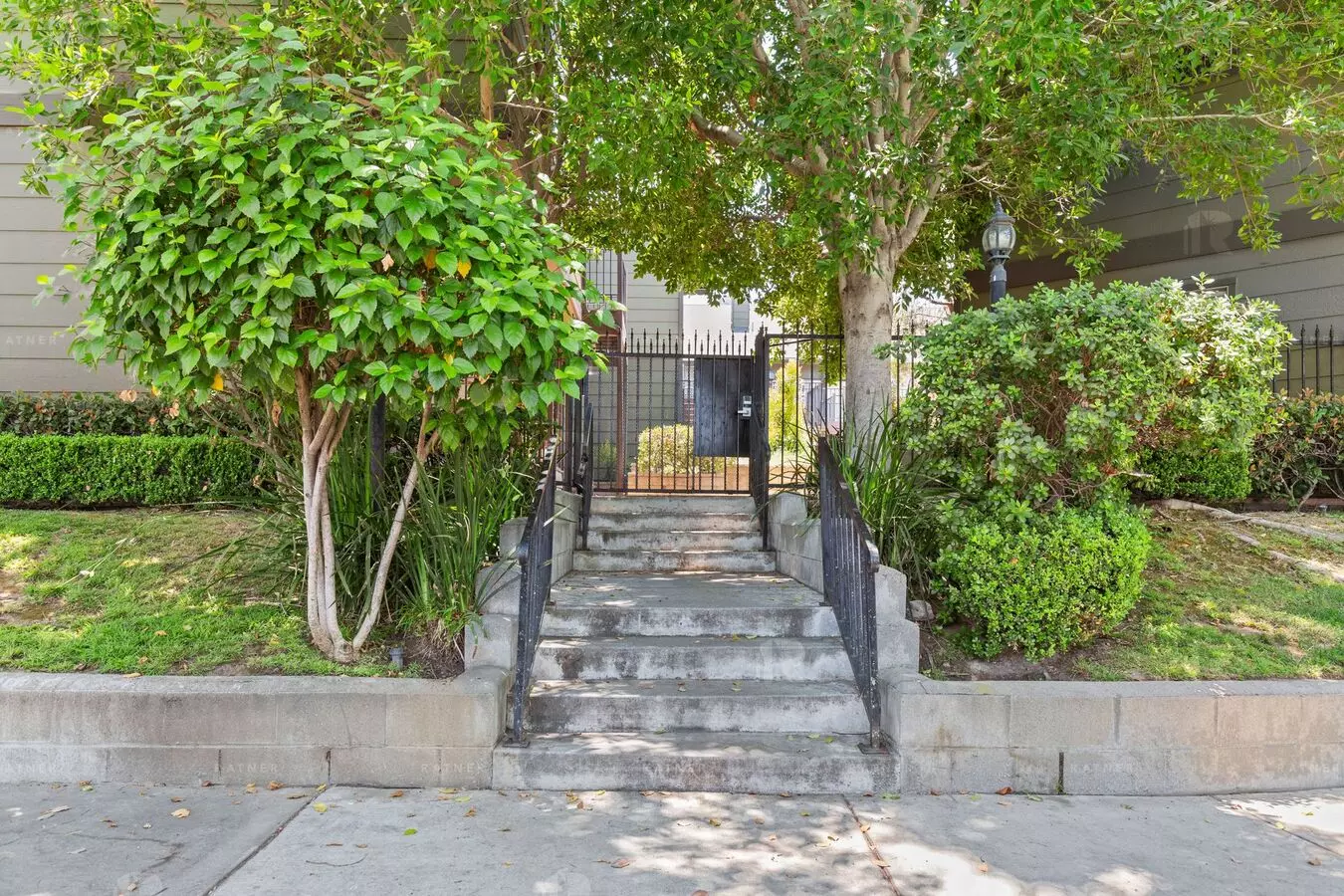 2 of 3 (arely) 246 Alpine Street, Unit #9 Apartment for rent in Pasadena, CA