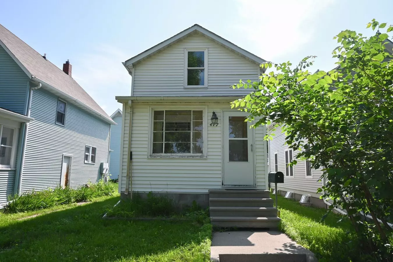 Charming 3 Bed 2 Bath Single Family Home For Rent! Great Location, Washer/dryer Included! House for rent in Grand Forks, ND