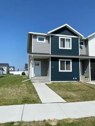 New Construction Townhouse For Rent - Thames Ct. 4 Bedroom 3 1/2 Baths Apartment for rent in Grand Forks, ND New Construction Townhouse For Rent - Thames Ct. 4 Bedroom 3 1/2 Baths Apartment for rent in Grand Forks, ND