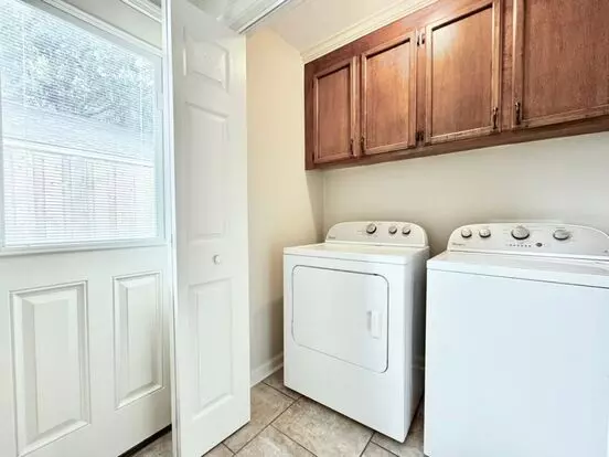 2 Bedroom In Parkview Oaks Off Old Jefferson Hwy Apartment for rent in Baton Rouge, LA