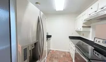 2 of 15 10536 N Oak Hills Pkwy Unit D House for rent in Baton Rouge, LA