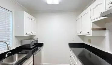 4 of 15 10536 N Oak Hills Pkwy Unit D House for rent in Baton Rouge, LA