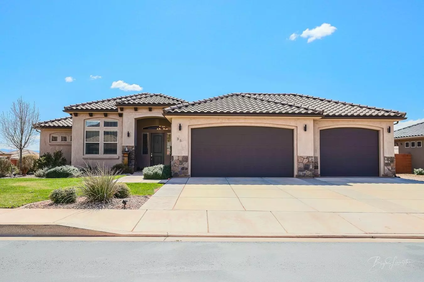 35 W 460 S House for rent in Ivins, UT