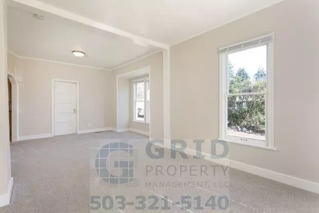 Two Bedroom Craftsman Home Available In The Southeast! Apartment for rent in Portland, OR