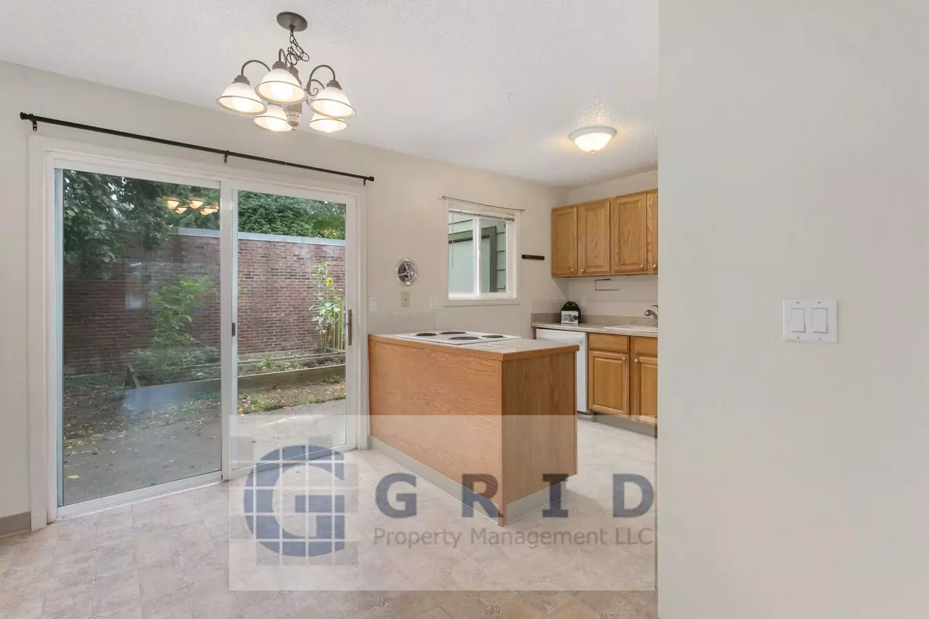 Gpm520 - 2308-2310 Se Woodward (t2) Apartment for rent in Portland, OR