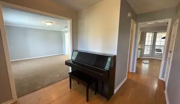 2 of 38 Spacious Home In The Heart Of Grapevine House for rent in Grapevine, TX