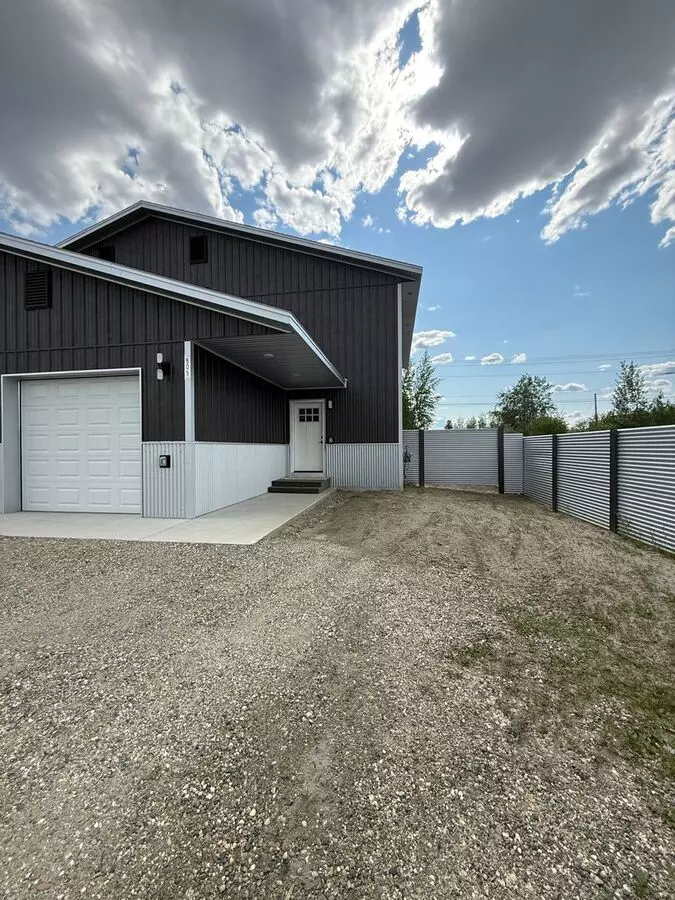 New Energy Efficient Constuction! House for rent in Fairbanks, AK