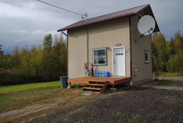 1 Bed / 1 Bath Off Roland Rd. Apartment for rent in Fairbanks, AK