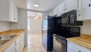 3 of 22 N 19th Ave House for rent in Phoenix, AZ