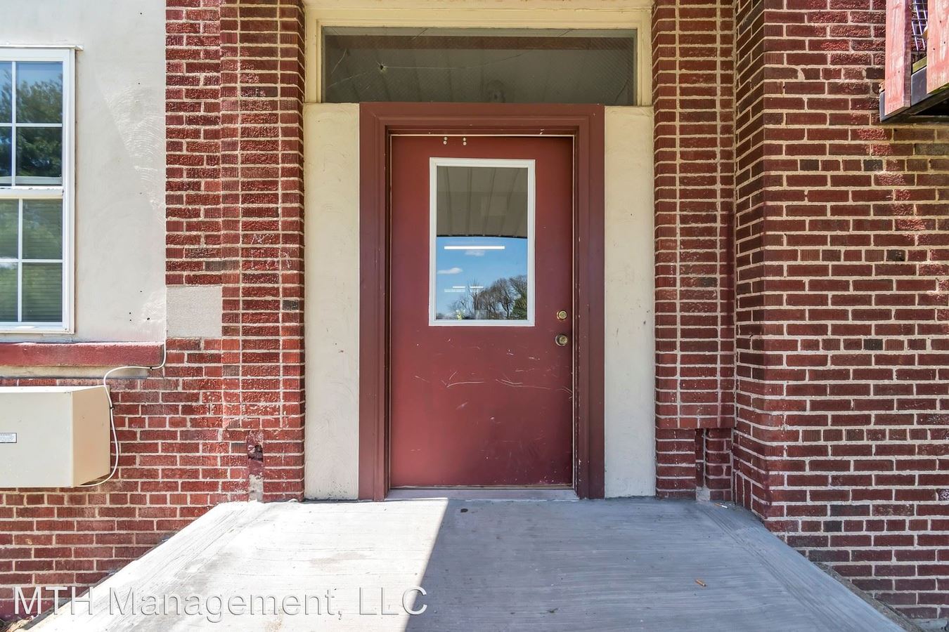 2 Bedrooms 1 Bathroom Apartment for rent at 350 Church St in Olivet, MI