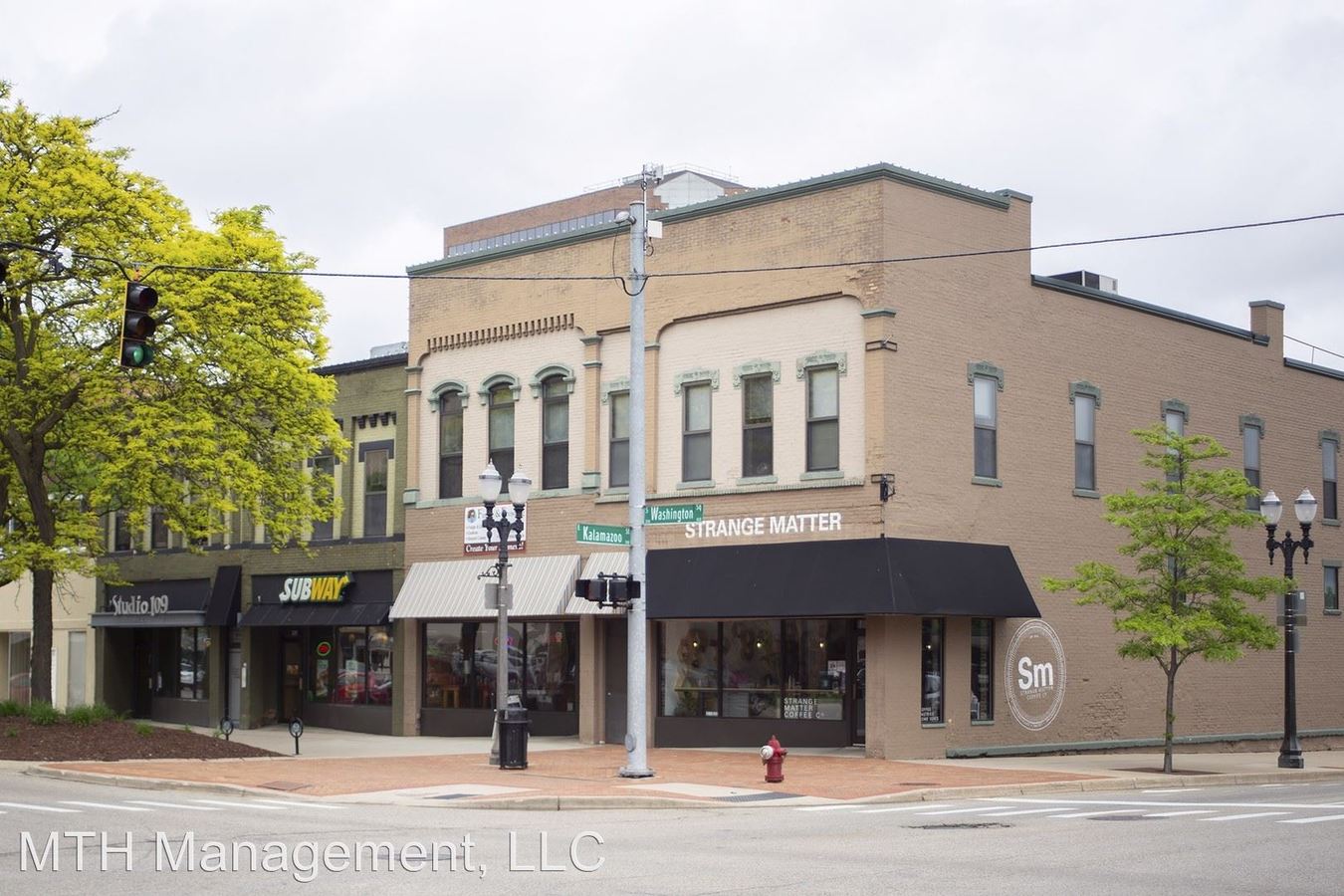 The Lofts On Washington Square Apartments Lansing, MI