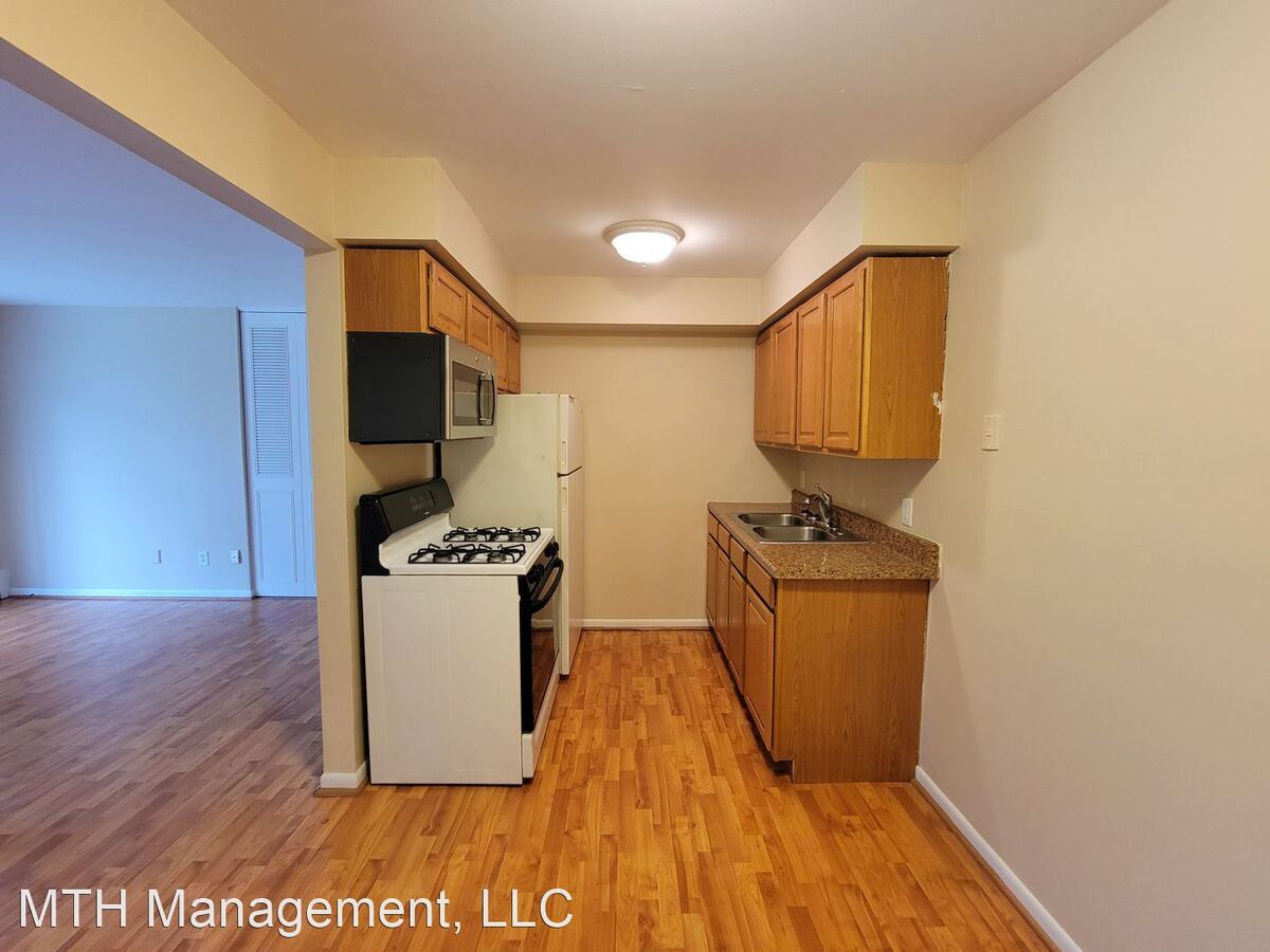 Hidden Valley Apartments (Hidden Valley of... Washington Twp, MI