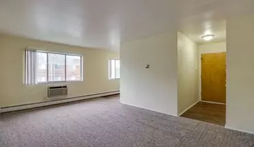 5 of 14 Wilshire Apartments (Wilshire 23 LLC) Apartment for rent in Lansing, MI