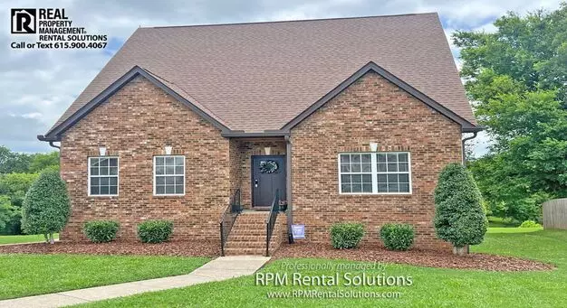 Gorgeous Views! Great 5 Bedroom 3 Level North M'boro Home With Large Bonus Room And Walk Out Basement! Apartment for rent in Murfreesboro, TN