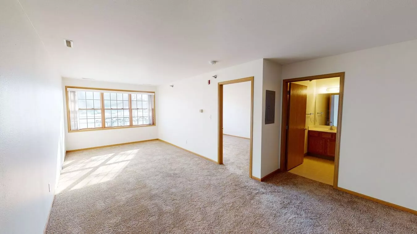 123 Sheldon Apartment for rent in Ames, IA