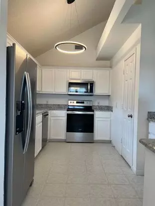 Duplex Apartment for rent in Hewitt, TX