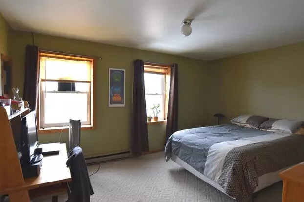 422 &amp; 424 North Main Apartment for rent in Oshkosh, WI