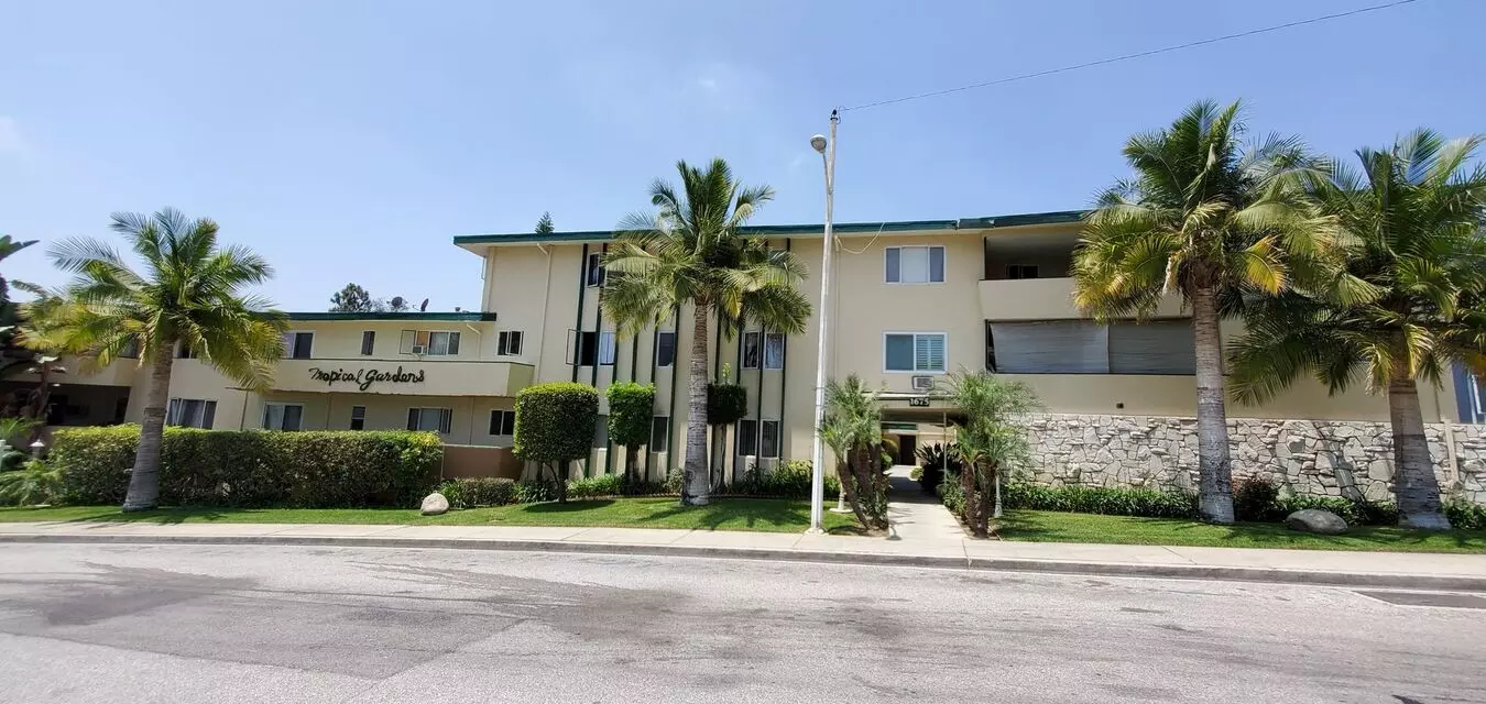 Stunning Apartment In A Great Location! Parking Included, A/c Apartment for rent in South Pasadena, CA