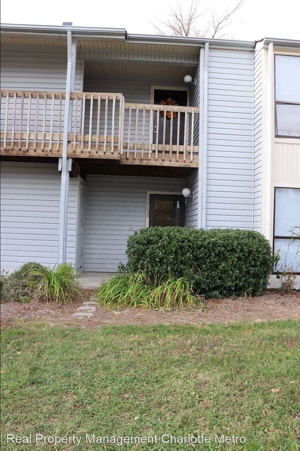 Beautiful Condo Coming Available Soon! Apartments Charlotte, NC