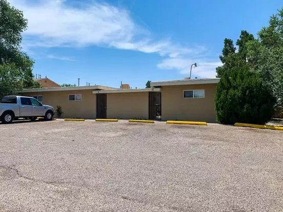 Spacious 2 Bedroom Apartment With Private Patio Apartment for rent in Albuquerque, NM Spacious 2 Bedroom Apartment With Private Patio Apartment for rent in Albuquerque, NM