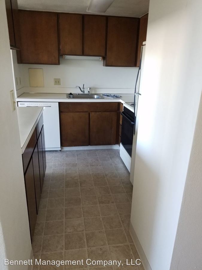 2 Bedrooms 1 Bathroom Apartment for rent at 1080 Patterson St in Eugene, OR
