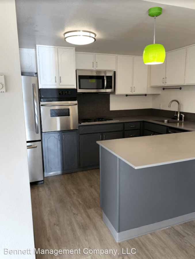 2 Bedrooms 2 Bathrooms Apartment for rent at 1080 Patterson St in Eugene, OR