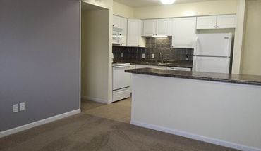 2 of 5 215 Littleton St Apartment for rent in West Lafayette, IN