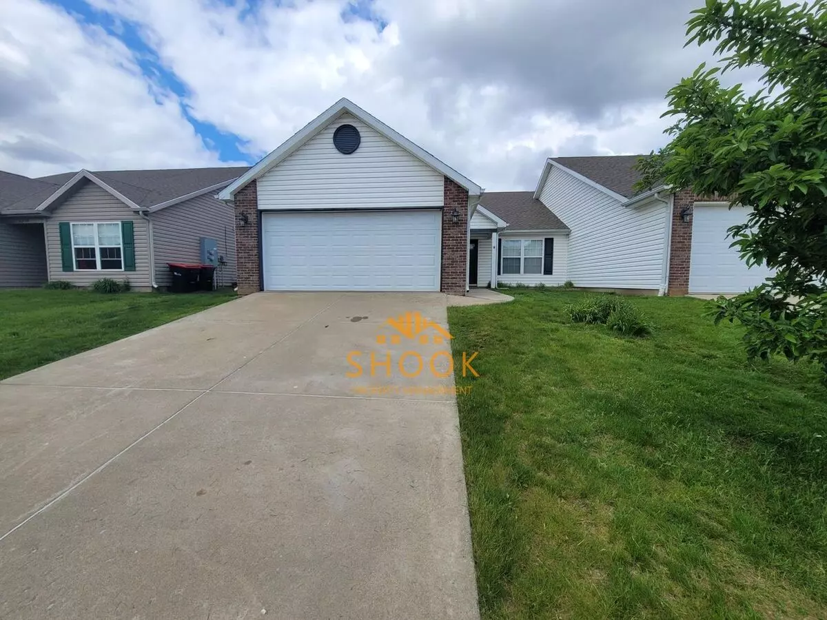 Cozy 2 Br+den In Great Neighborhood House for rent in West Lafayette, IN