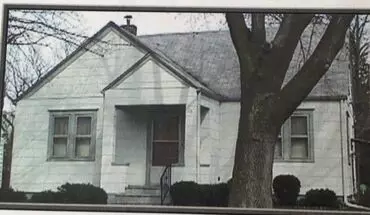 2 of 11 3+ Bedroom House Close To Kinnick And Uihc House for rent in University Heights, IA