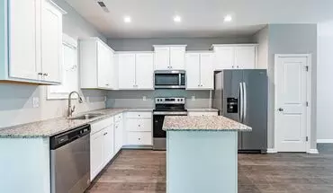 2 of 6 Gorgeous,like-new 3 Bedroom, 2 1/2 Bath Home House for rent in Smithfield, NC