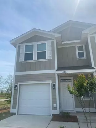 Great Townhome In Lynn Haven! *a-d Military Special: 1/2 Off Security Deposit & First Month's Rent!!* Apartment for rent in Lynn Haven, FL