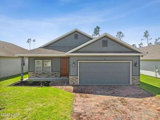 Spacious 3Bed Home Located On A Private Road In Lynn Haven! Apartment for rent in Lynn Haven, FL
