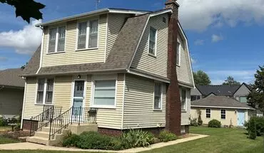 5 of 64 Coming Soon--great House In A Great Location! House for rent in Naperville, IL