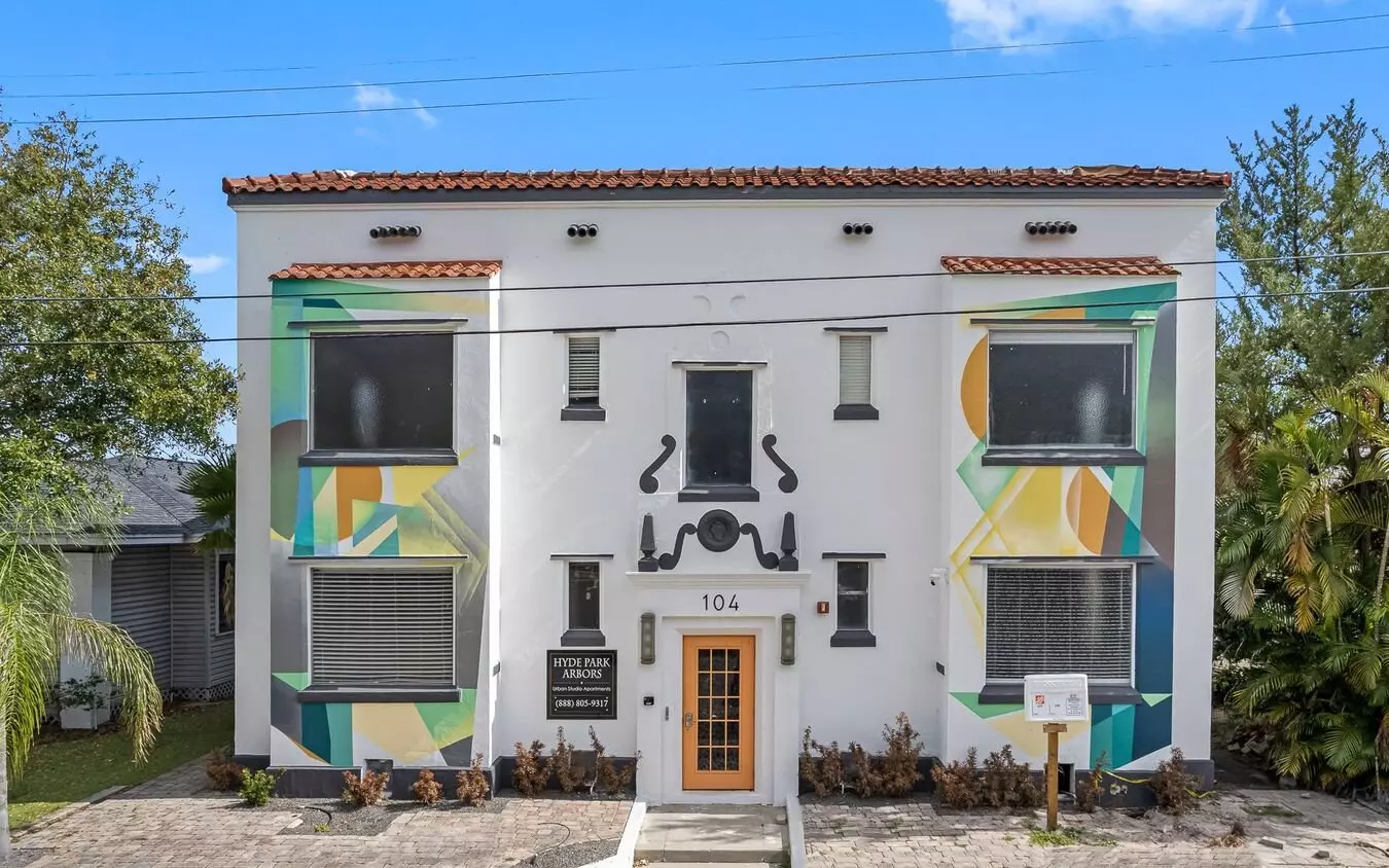 Hyde Park Arbors Apartment for rent in Tampa, FL