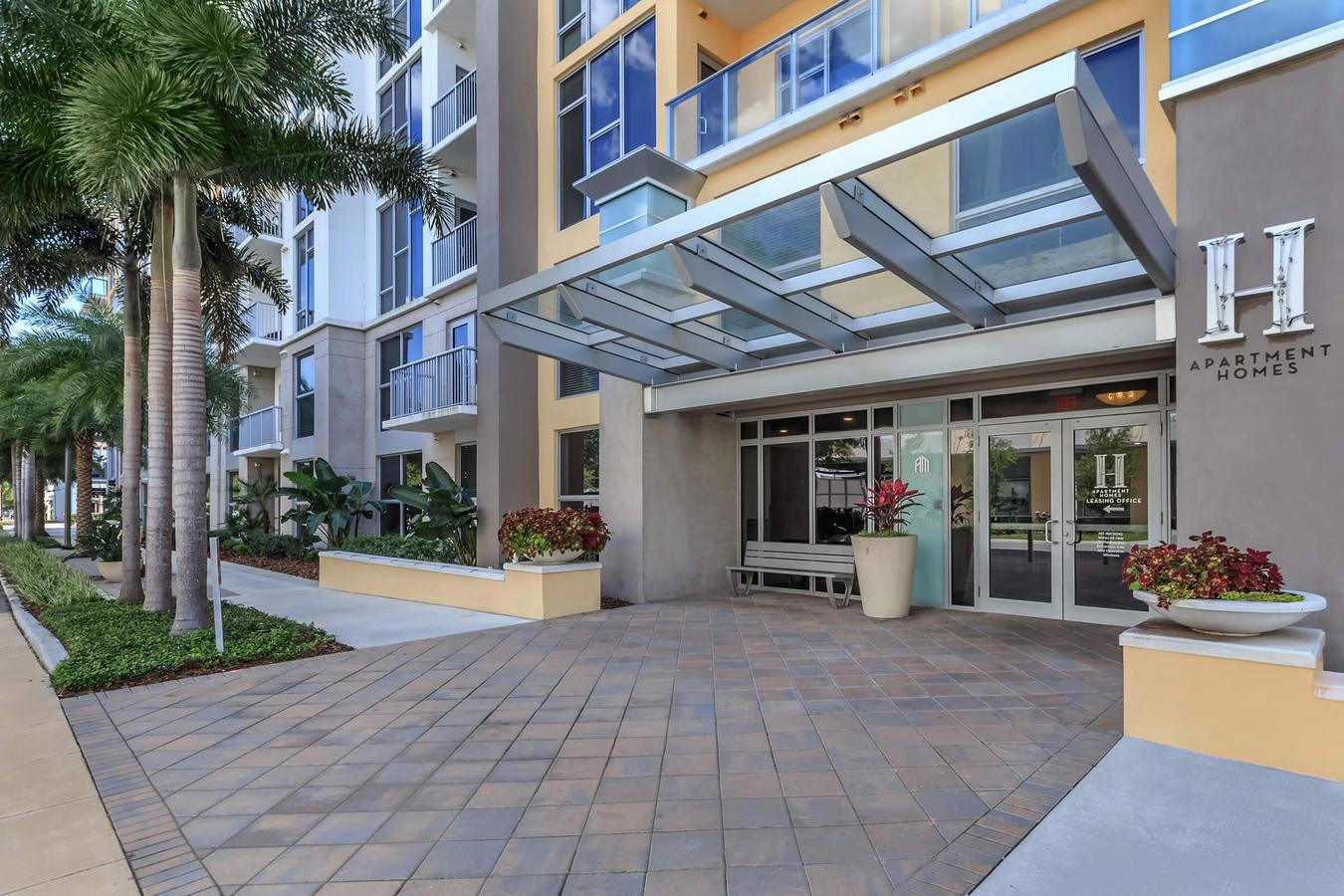 Hermitage Luxury Apartment Homes Apartments St Petersburg, FL