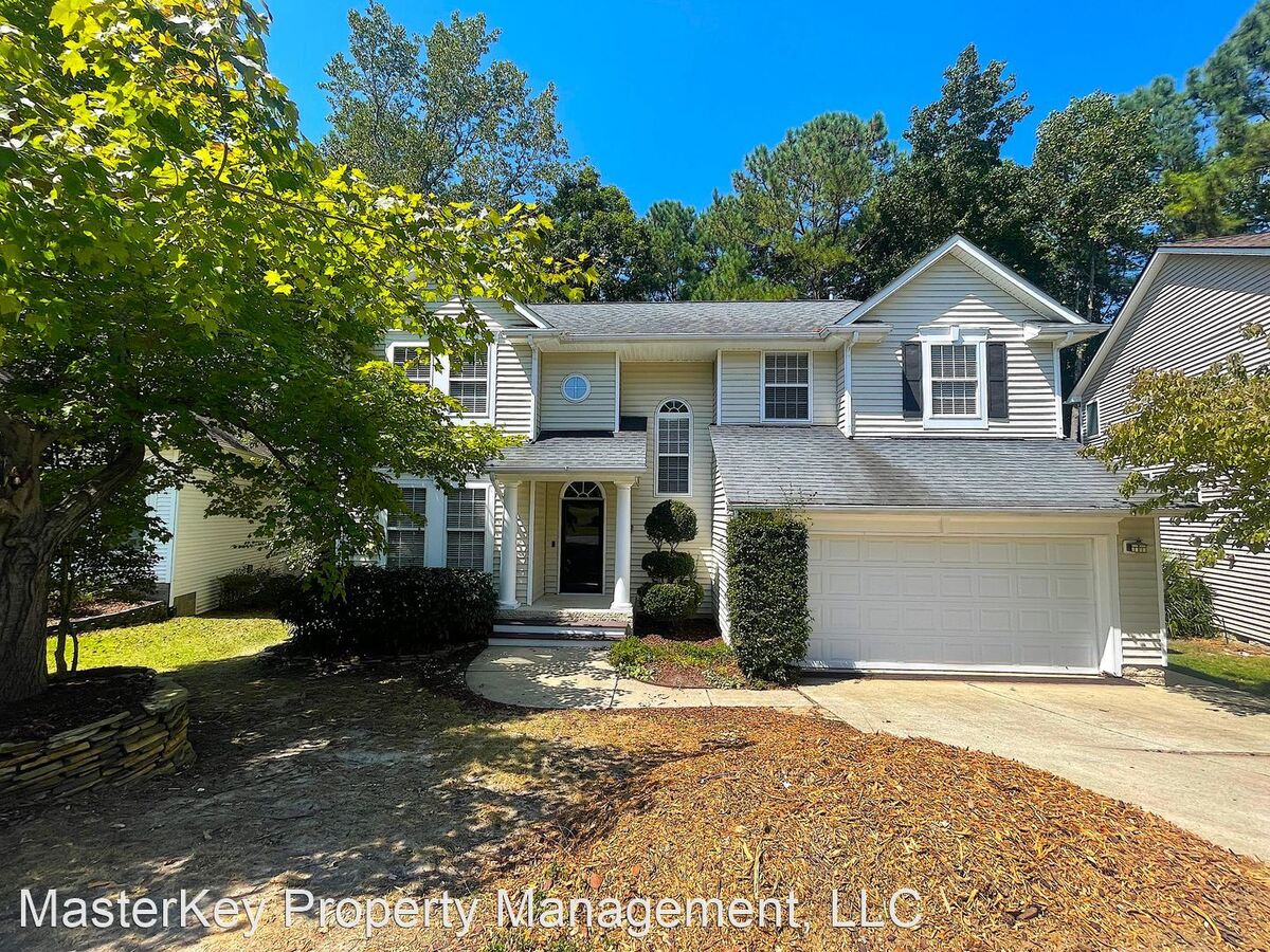 1404 Willowleaf Way Apex, NC House for Rent Rentable