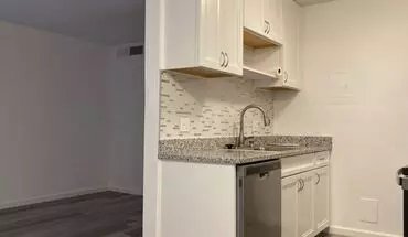 2 of 6 Recently Renovated 1br! Lovely Kitchen, Bathroom! (madison) House for rent in Boulder, CO