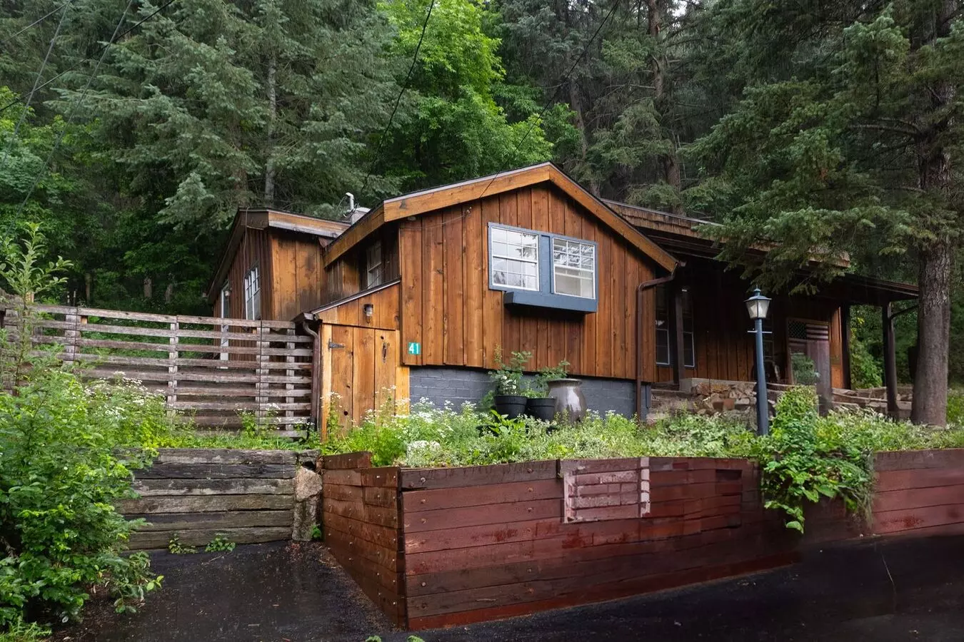 2 Bedroom 1 Bath Home Next To Boulder Creek! House for rent in Boulder, CO