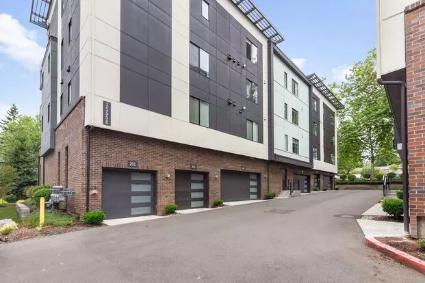 Urban Delight Apartment for rent in Bellevue, WA